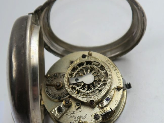 FORGET. Montre de gousset en argent. Poids tel : 76 g