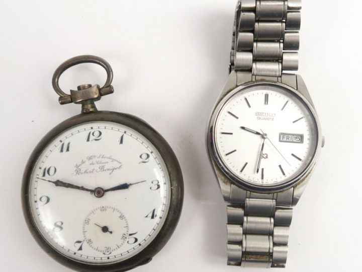 Montre de gousset en argent (77 g). On y joint une montre bracelet de 