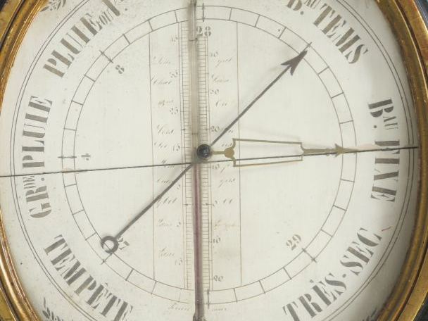 Baromètre thermomètre fin XVIIIème - début XIXème en bois noirci et bo