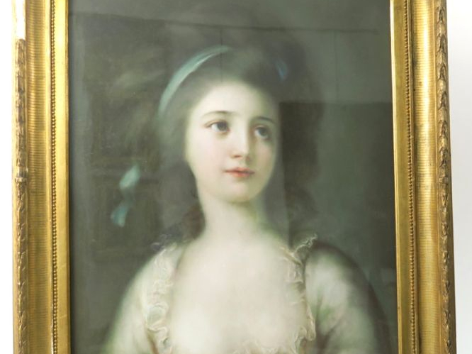 Ecole française début XIXème "Portrait de femme au ruban bleu" Pastel.