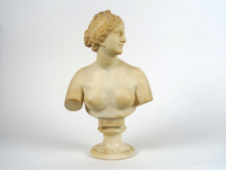 Vente aux enchères Sculpture en albâtre "Portrait en buste de V. de Médicis". H. 51 cm. (