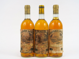 Vente aux enchères 3 BOUTEILLES CHÂTEAU LA FÜE STE CROIX DU MONT - 1980 - 3 BG/EA