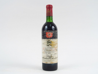 Vente aux enchères 1 BOUTEILLE CHÂTEAU MOUTON ROTHSCHILD 1er GCC PAUILLAC - 1972 - BG/ET/