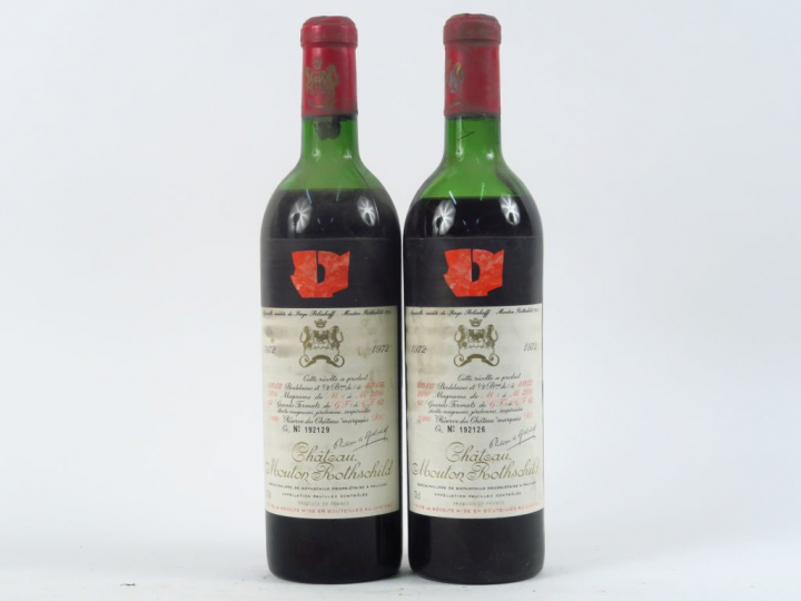 2 BOUTEILLES CHÂTEAU MOUTON ROTHSCHILD 1er GCC PAUILLAC - 1972 - 1 MEP