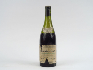 Vente aux enchères 1 BOUTEILLE ROMANEE CONTI - 1960 - 8,5 CM/EA/SANS CAPS/BOUCHON ESTAMPE