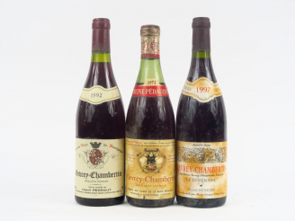 Vente aux enchères 3 BOUTEILLES GEVREY CHAMBERTIN : 1 H. PERRAUT 1992 2 CM - 1 'LE TEMERA