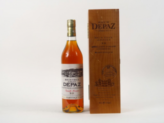 Vente aux enchères 1 BOUTEILLE RHUM VIEUX AGRICOLE DEPAZ 'GRANDE RESERVE XO' - COFFRET