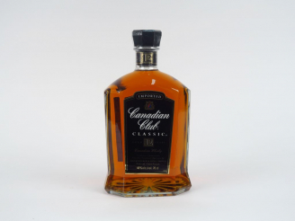 Vente aux enchères 1 BOUTEILLE WHISKY CANADIAN CLUB 'CLASSIC' 12 ANS - COFFRET