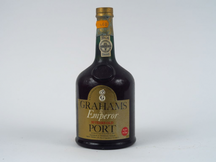1 BOUTEILLE PORTO GRAHAMS EMPEROR 20 ANS MISE : 1973