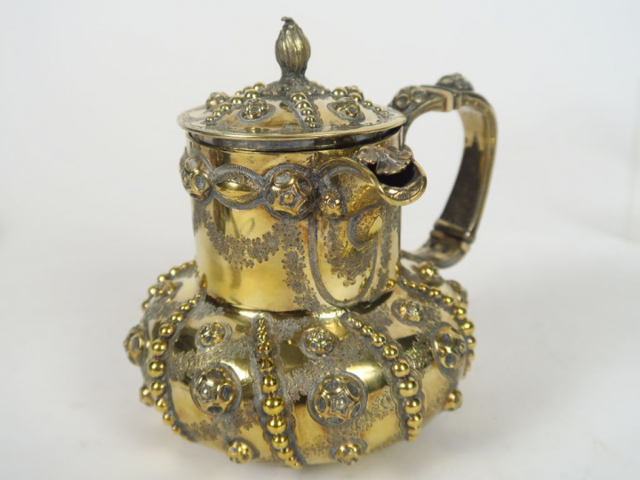 Service égoïste en argent et vermeil poinçon Minerve, à décor de caboc