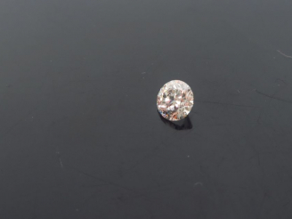 Vente aux enchères Diamant sur papier de 0,50 cts env. F avec certificat GIA n° 723827421