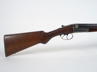 Vente aux enchères Fusil juxtaposé Robust calibre 12/65 rechambré en 70mm. Arme type 222 