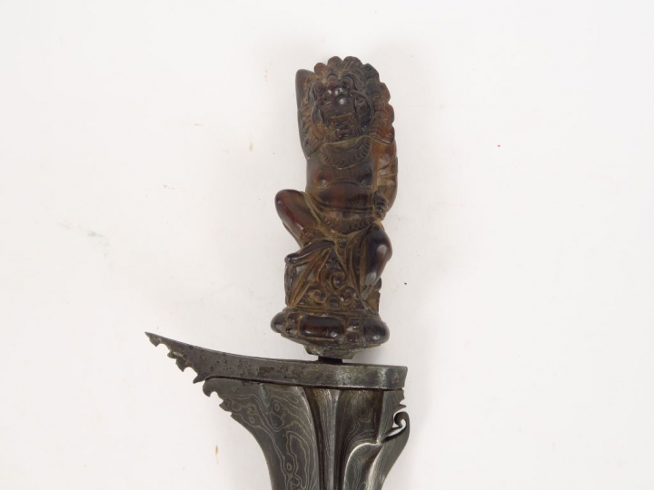 Grand kriss (500 mm de long) très belle lame en pamor blanc et noir à 