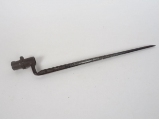 Vente aux enchères Baïonnette à douille réglementaire Française type 1777. Longueur total