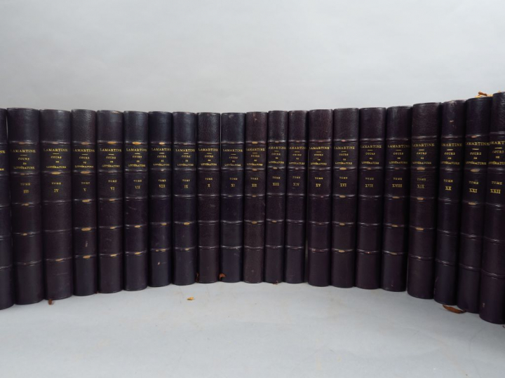 LAMARTINE (Alphonse de). Cours familier de littérature. Un entretien p