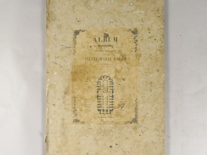 SAINTE-MARIE D'AUCH. Album archéologique. Souvenir d'une visite à Sain
