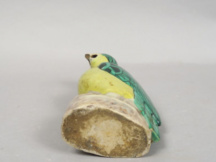 Perruche en porcelaine et émaux de style famille verte. Chine, XIXème 