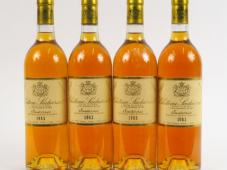 Vente aux enchères 4 BOUTEILLES CHÂTEAU SUDUIRAUT 1er CC SAUTERNES - 1983