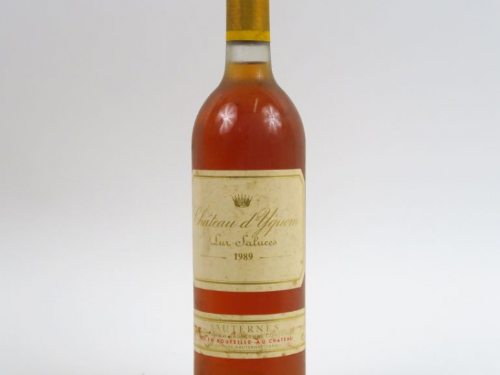 1 BOUTEILLE CHÂTEAU D'YQUEM 1er CCS SAUTERNES - 1989