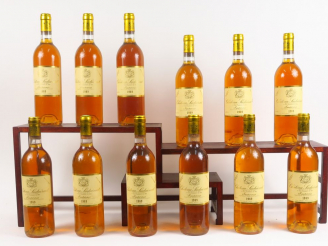 Vente aux enchères 12 BOUTEILLES CHÂTEAU SUDUIRAUT 1er CC SAUTERNES - 1989 - CBO