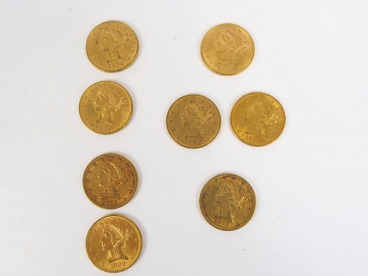 8 pièces de 5 dollars or, 1893, 1894 (x2), 1897, 1900, 1906 (x2), 1907
