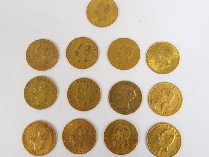13 pièces de 20 Lires or Victor Emmanuel II, 1852, 1857, 1863 (x2), 18