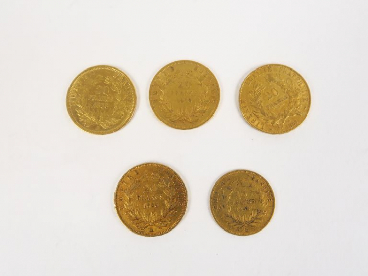 Lot comprenant : - une pièce de 20 Francs or 1851-A - une pièce de 20 