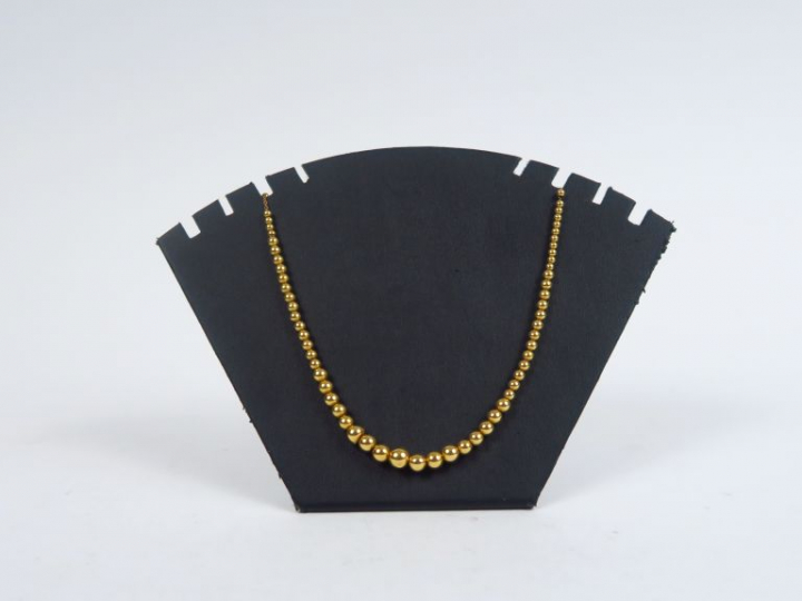Collier de perles en or jaune. Poids. 6,40 g