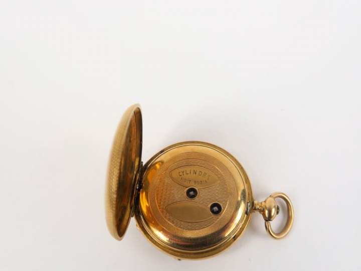 Montre de col Napoléon III en or jaune, cadran émaillé, fond gravé à d