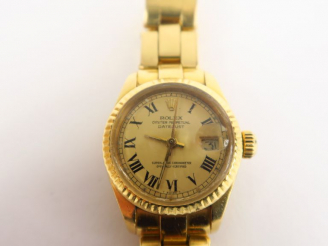 Vente aux enchères ROLEX. Montre chronomètre en or. Avec son certificat.