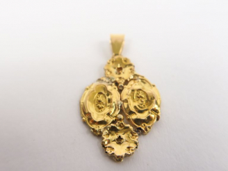 Vente aux enchères Pendentif en or 14k. Poids. 1,79 g