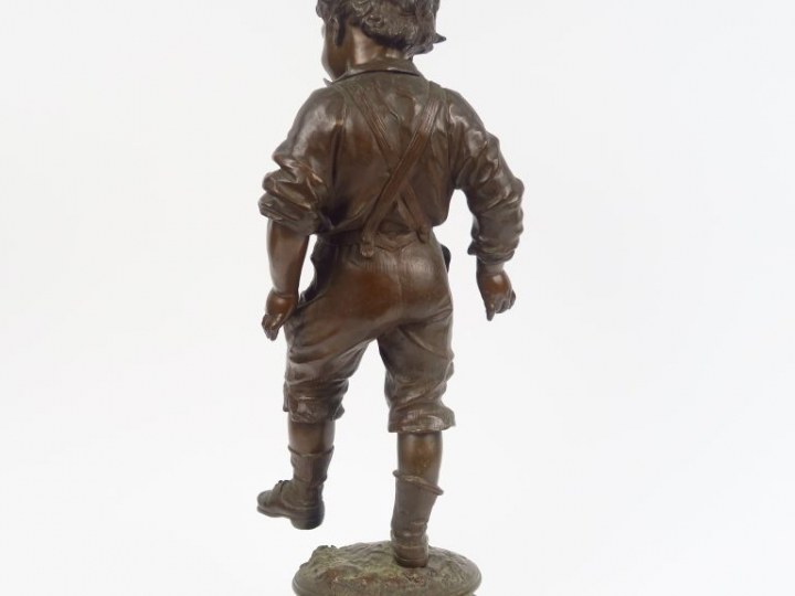 C. ANFRIE  "La première culotte" Sculpture en bronze à patine brune. H