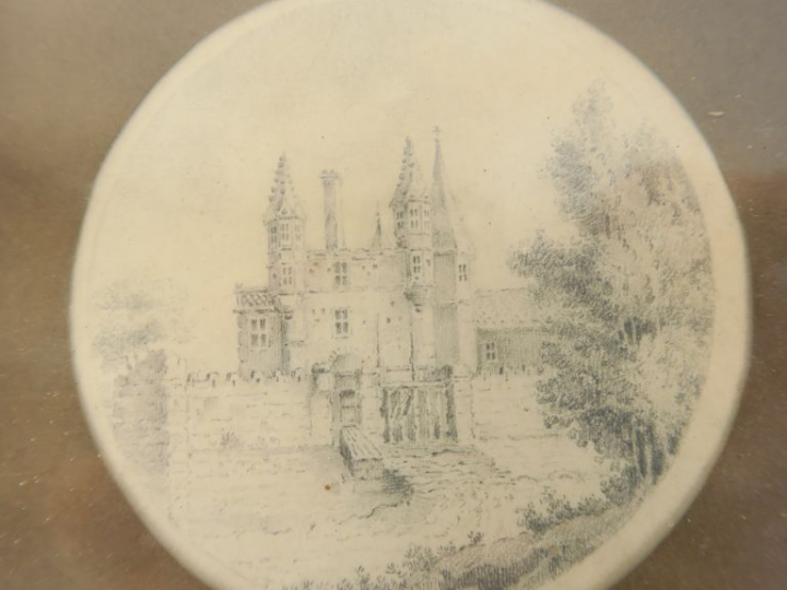 Deux dessins aux crayons en miniature. "Vues du château de Baron" Diam
