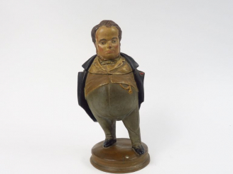 Vente aux enchères Pot à tabac XIXème en terre cuite patinée et polychrome figurant un ho
