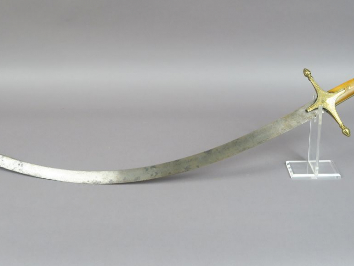 Sabre à la mameluk lame courbe plate à dos plat de 755 mm de long, mon