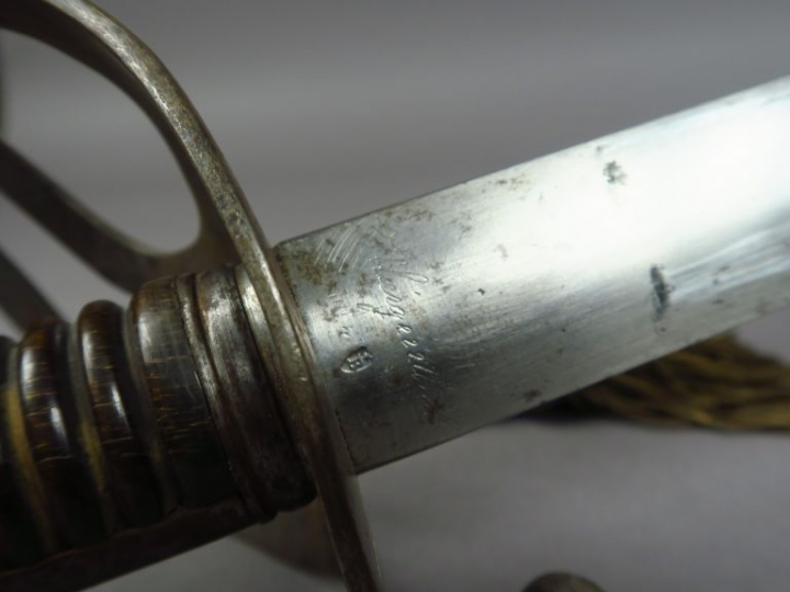 Sabre modèle 1882 d’officier d’infanterie français, fabrication « Klin