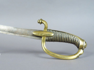 Vente aux enchères Sabre briquet dans le gout des briquets de la garde impériale, arme mo