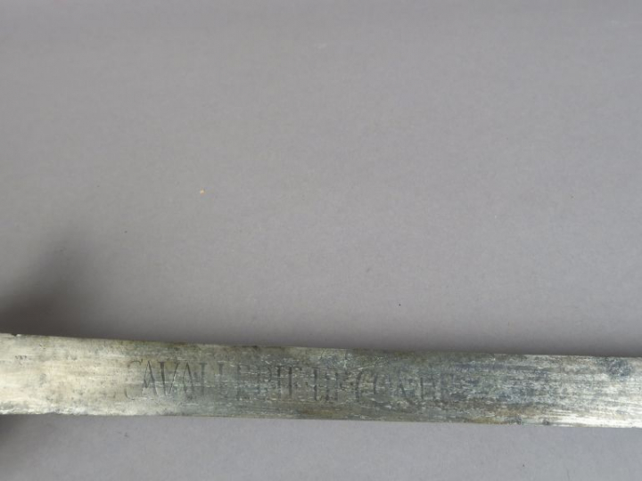 Forte épée de cavalerie contemporaine de la réforme de Choiseul de 176