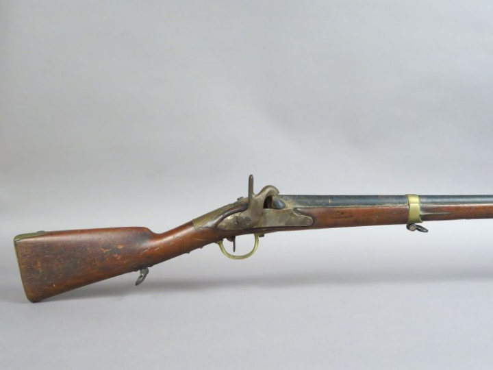 Fusil composite à percussion réglementaire Français, monté à partir d'