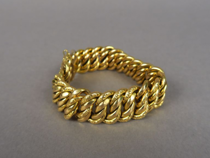 Bracelet en or jaune, maille américaine. Poids. 50,19 g
