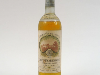 Vente aux enchères 1 BOUTEILLE CHÂTEAU CARBONNIEUX GCC GRAVES - 1971 - BEP/CAPS AB