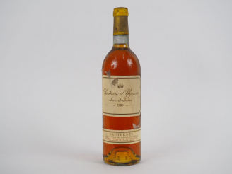 Vente aux enchères 1 BOUTEILLE CHÂTEAU D'YQUEM 1er CCS SAUTERNES - 1980 - BG+/CAPS SALE