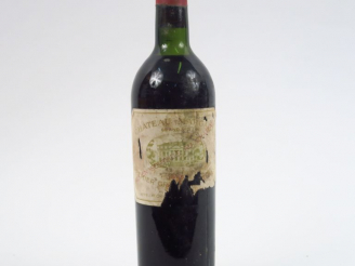Vente aux enchères 1 BOUTEILLE CHÂTEAU MARGAUX 1er GCC MARGAUX - 1945 - LB/HEP/EA