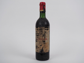 Vente aux enchères 1 BOUTEILLE CHÂTEAU CANON LA GAFFELIERE GCC ST EMILION - 1966 - BG/ETA