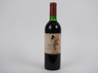 Vente aux enchères 1 BOUTEILLE CHÂTEAU LATOUR 1er GCC PAUILLAC - 1970 - BG/ED