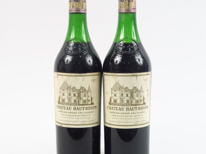 2 BOUTEILLES CHÂTEAU HAUT BRION 1er GCC GRAVES - 1970 - 5 CM