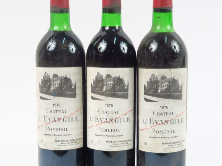 3 BOUTEILLES CHÂTEAU L'EVANGILE POMEROL - 1976 - 1 BG/1 LB/1 HEP/1 CAP