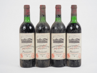 Vente aux enchères 4 BOUTEILLES CHÂTEAU GRAND PUY LACOSTE GCC PAUILLAC - 1976 - LB-HEP/BS