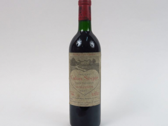 Vente aux enchères 1 BOUTEILLE CHÂTEAU CALON SEGUR GCC ST ESTEPHE - 1988 - BG