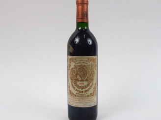 Vente aux enchères 1 BOUTEILLE CHÂTEAU LONGUEVILLE BARON DE PICHON LONGUEVILLE - 1988 - B